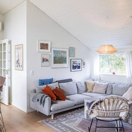 Prázdninový dům 8 Person Holiday Home In Vaeggerlose Bøtø By