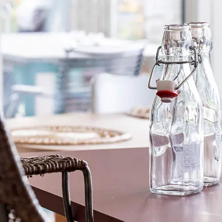 8 Person Holiday Home In Vaeggerlose *