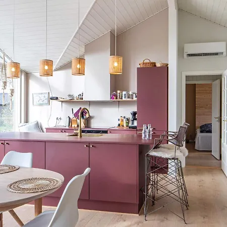 8 Person Holiday Home In Vaeggerlose