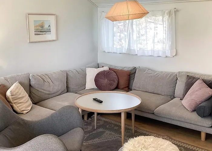 Feriehus 8 Person In Vaeggerlose *